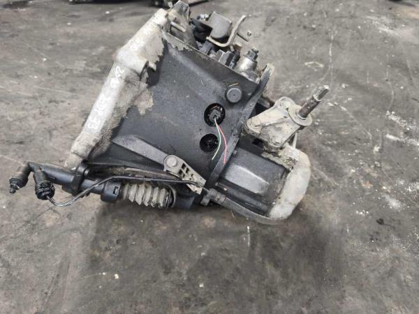 BOITE DE VITESSE MANUEL CITROEN/PEUGEOT 1.6HDI ( 5-VITESSES ) - Vue 5